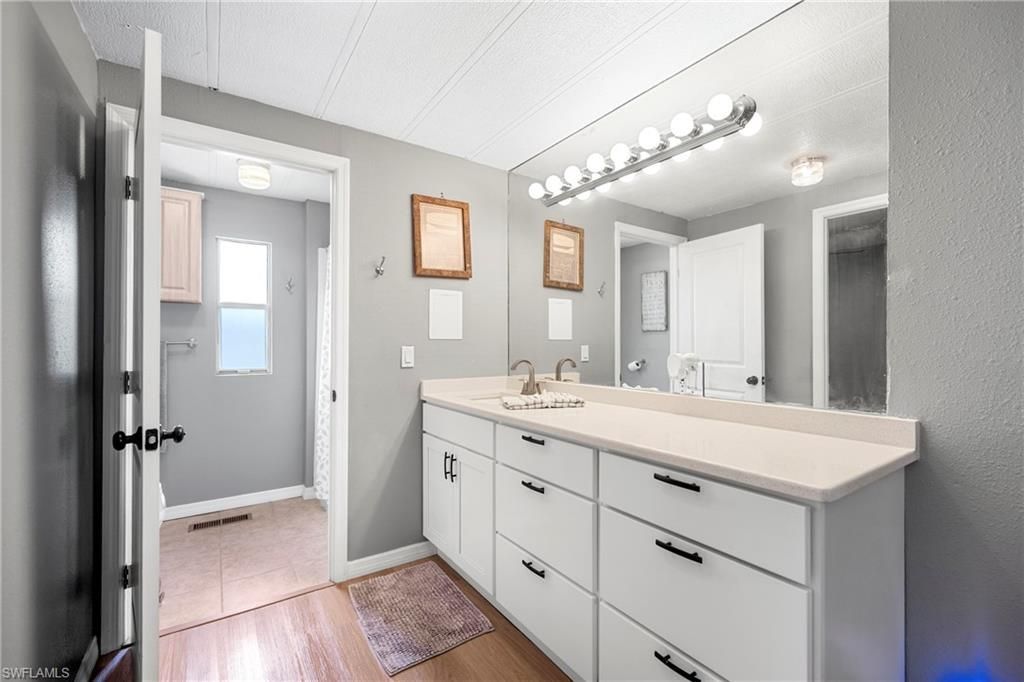 138 Lexington Ave , Fort Myers, FL 33908 Photo