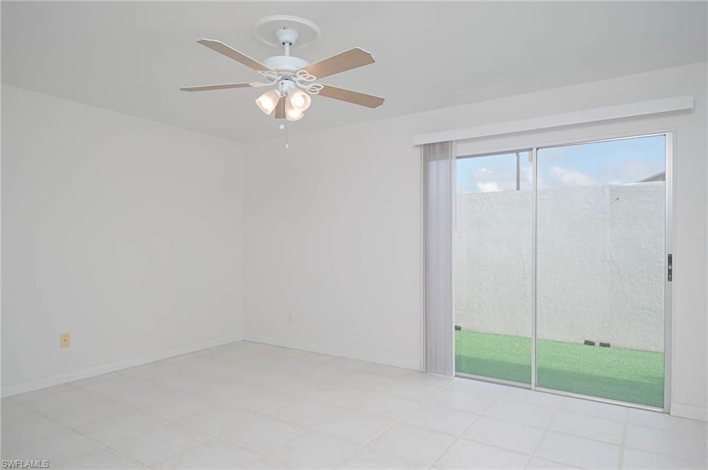 9833 Maplecrest Cir , Lehigh Acres, FL 33936 Photo