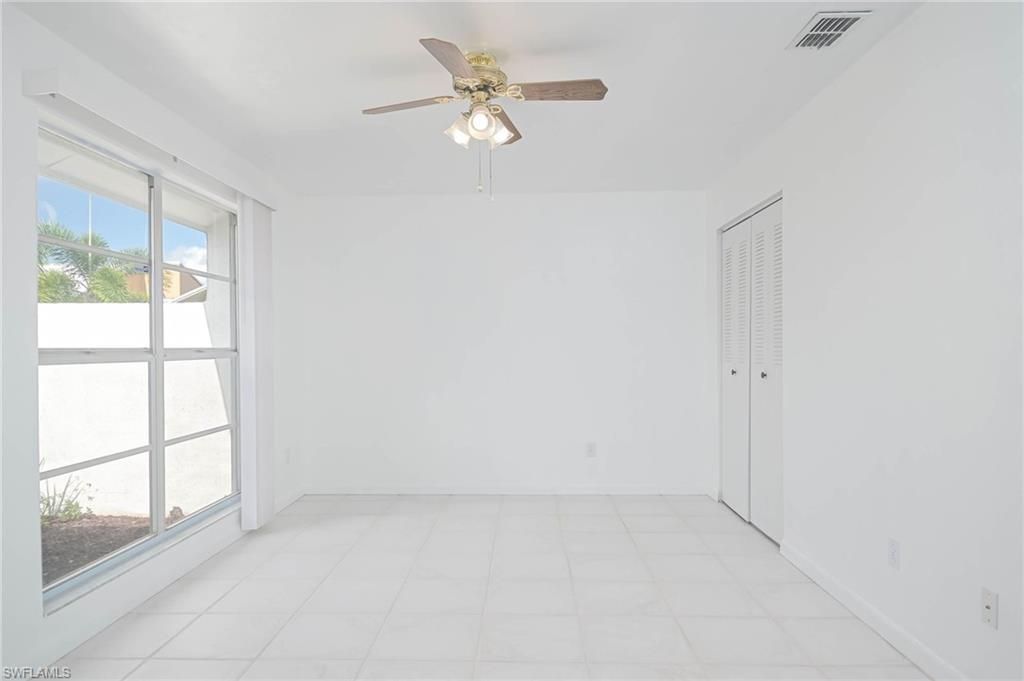 9833 Maplecrest Cir , Lehigh Acres, FL 33936 Photo
