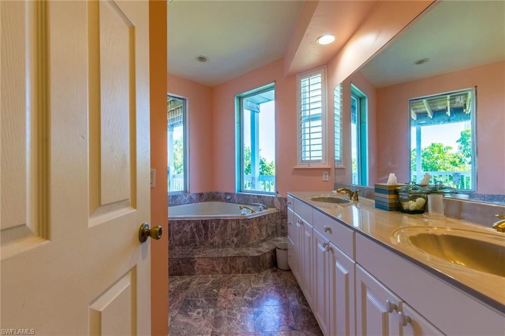 621 Rum Rd, Captiva, FL 33924 Photo