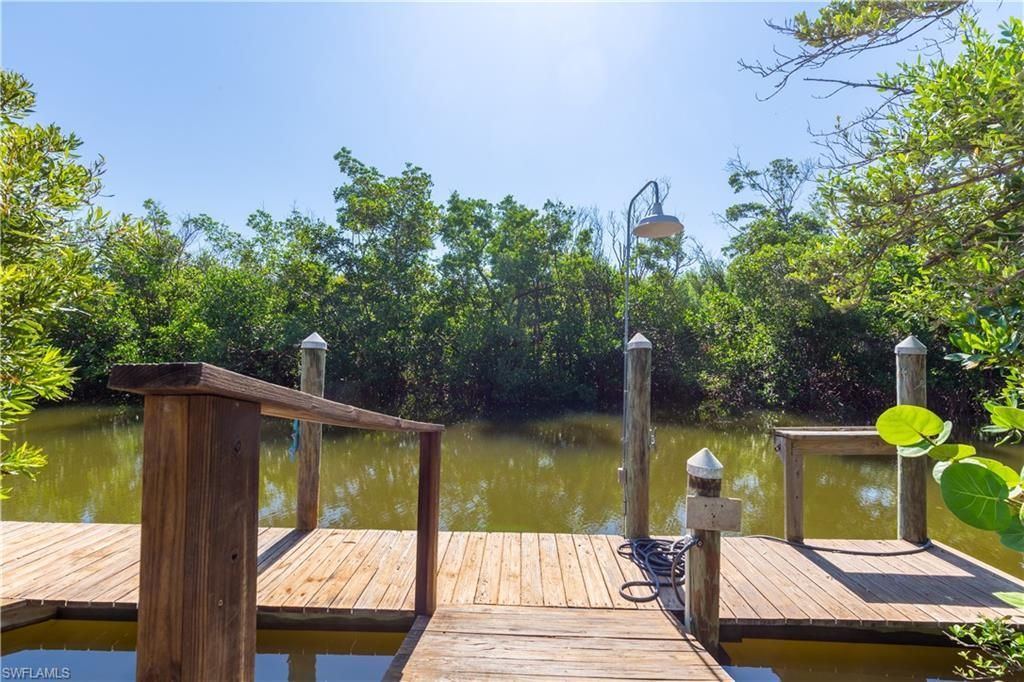 621 Rum Rd, Captiva, FL 33924 Photo