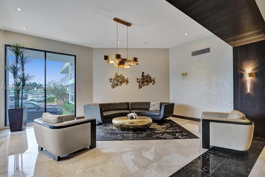 20505 E Country Club Dr, Unit 1431, Aventura, FL 33180 Photo