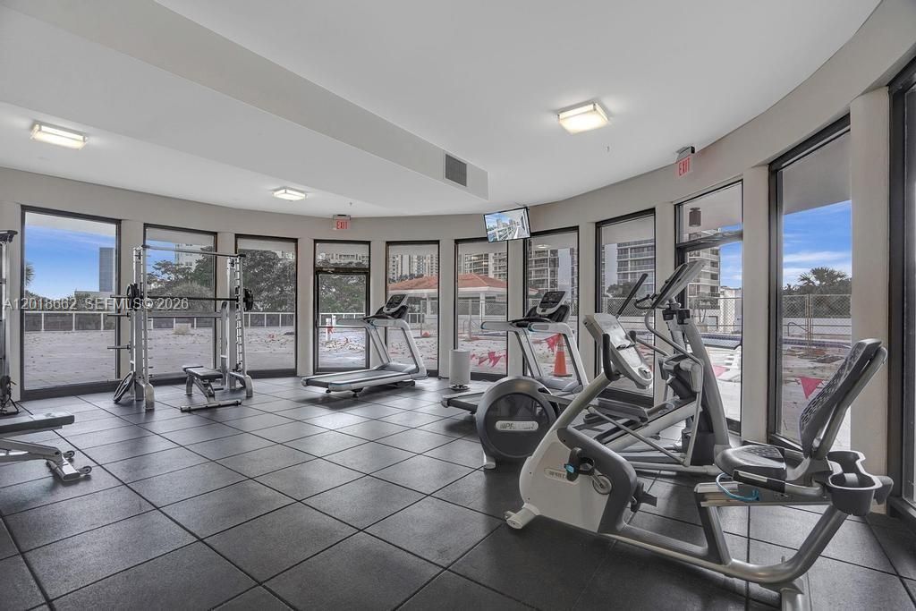 20505 E Country Club Dr, Unit 1431, Aventura, FL 33180 Photo
