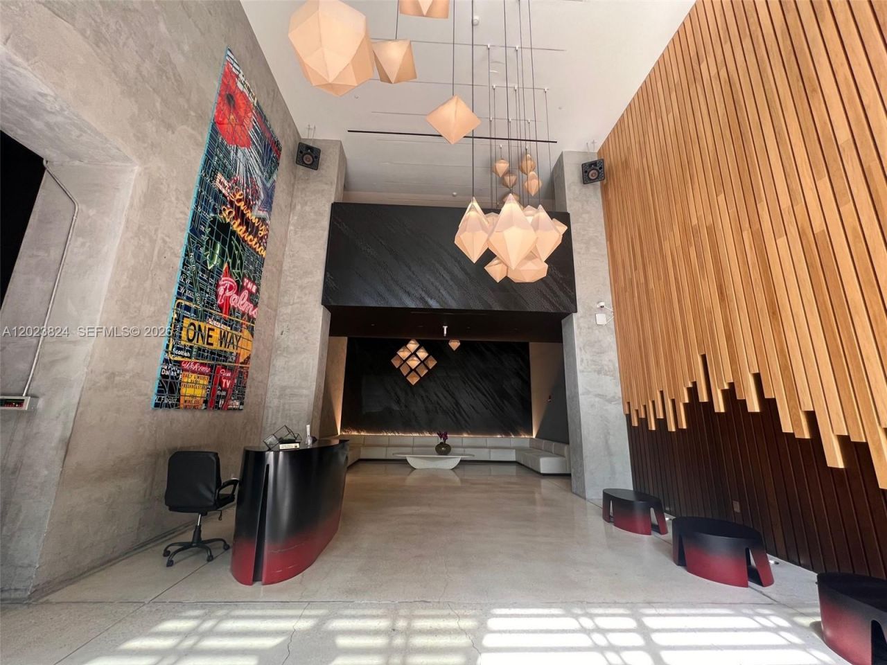 151 SE 1st St , Unit 810, Miami, FL 33131 Photo