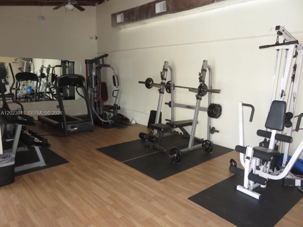 2457 Collins Ave , Unit 1602, Miami Beach, FL 33140 Photo