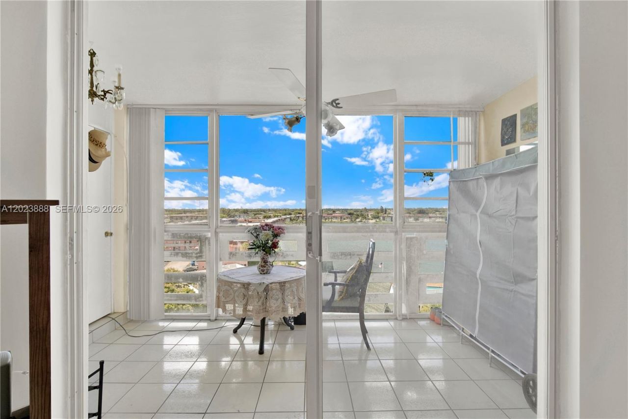 1401 NE Miami Gardens Dr, Unit 889, Miami, FL 33179 Photo