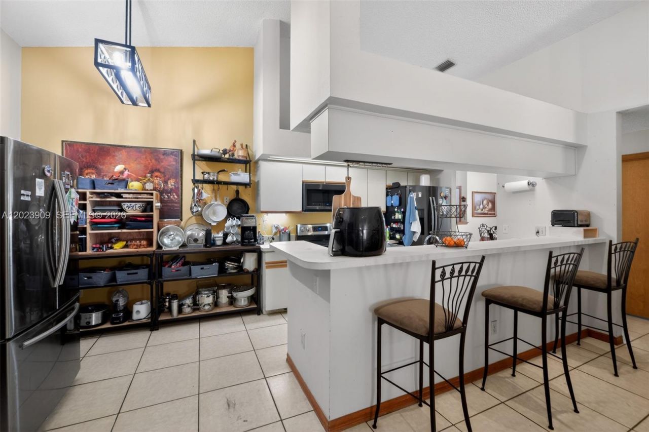 10300 Yorkmere Ct , Orlando, FL 32817 Photo