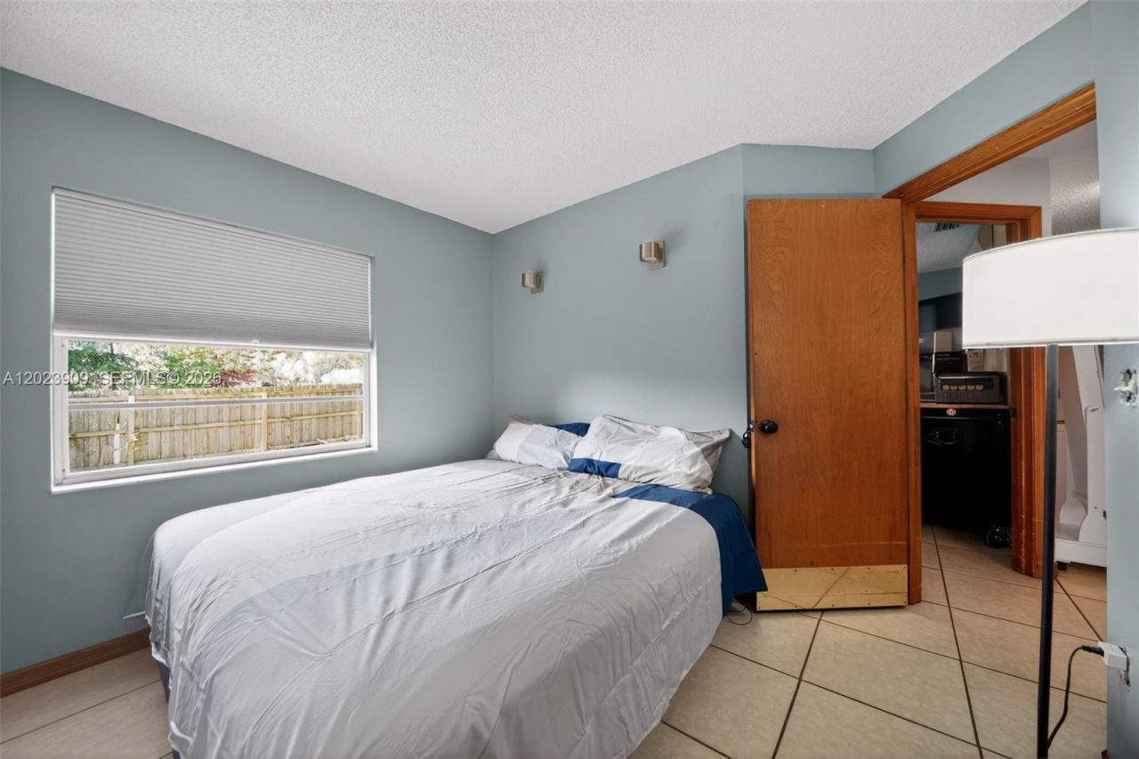 10300 Yorkmere Ct , Orlando, FL 32817 Photo