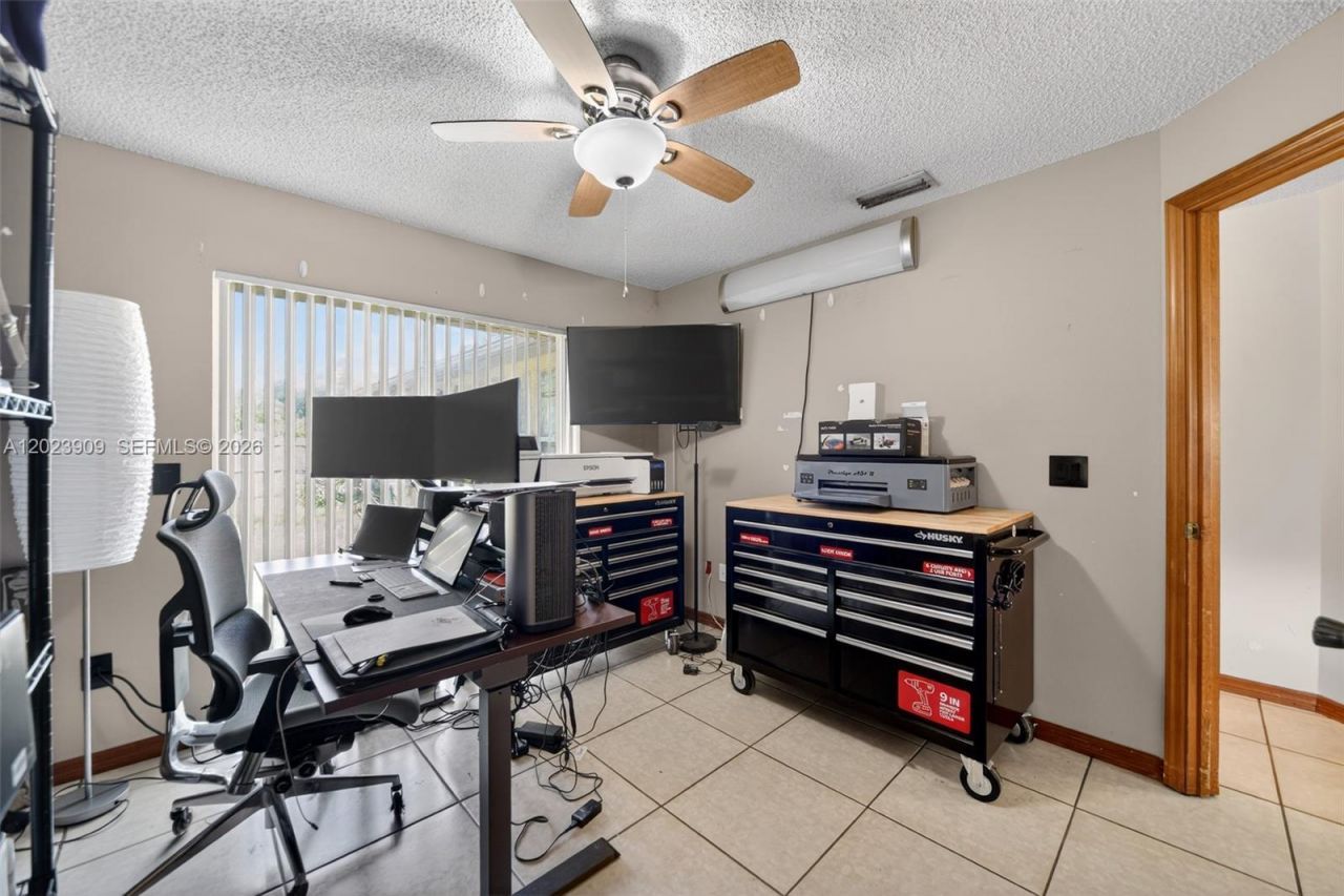 10300 Yorkmere Ct , Orlando, FL 32817 Photo
