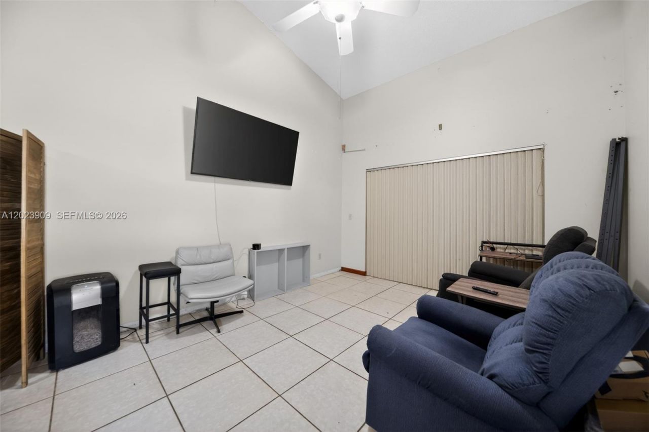 10300 Yorkmere Ct , Orlando, FL 32817 Photo