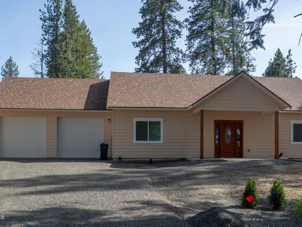 275 F St , Plummer, ID 83851