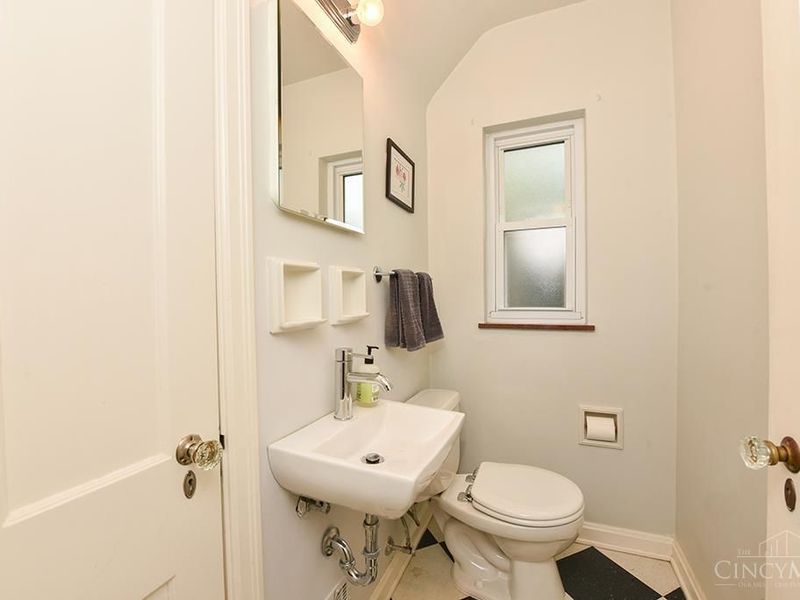 1810 Wilaray Terrace, Cincinnati, OH 45230 Photo 11