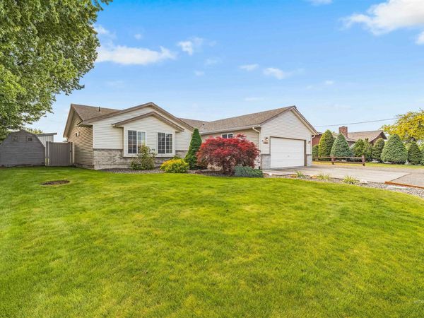 1821 4th Ave., Clarkston, WA 99403