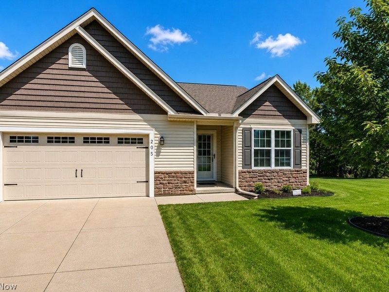 205 Nautical Way, Unit 43, Fairport Harbor, OH 44077 Photo 1