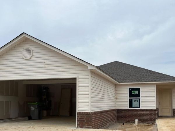 Benton, AR 72015