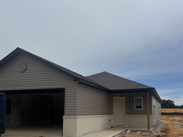 Benton, AR 72015