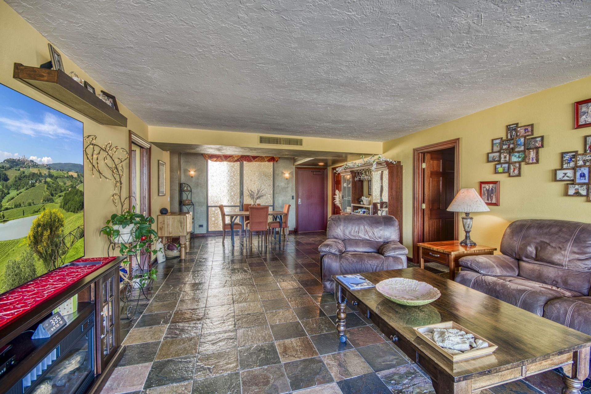 136 Lakeshore Drive, Unit 211, North Palm Beach, FL 33408 Photo