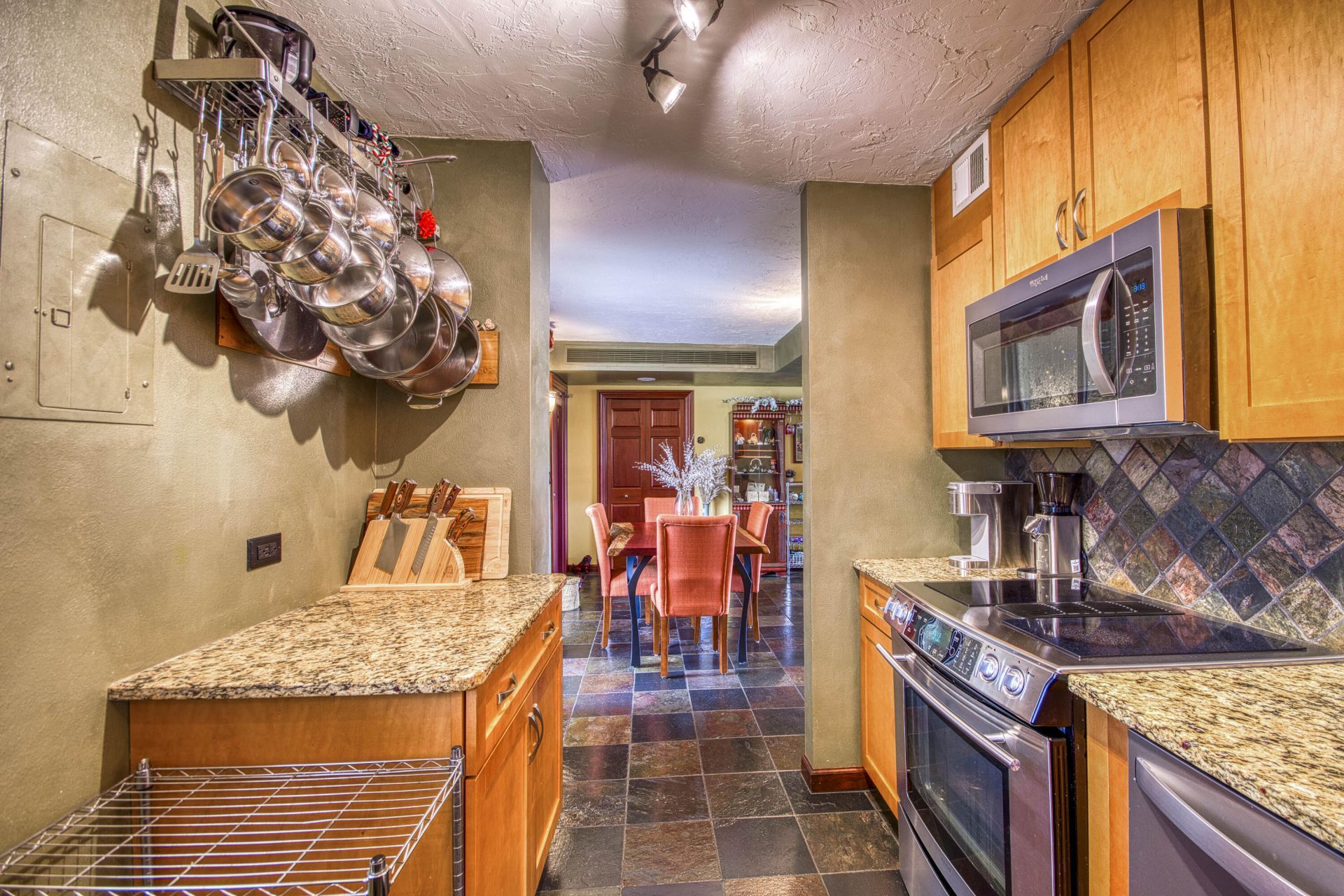 136 Lakeshore Drive, Unit 211, North Palm Beach, FL 33408 Photo