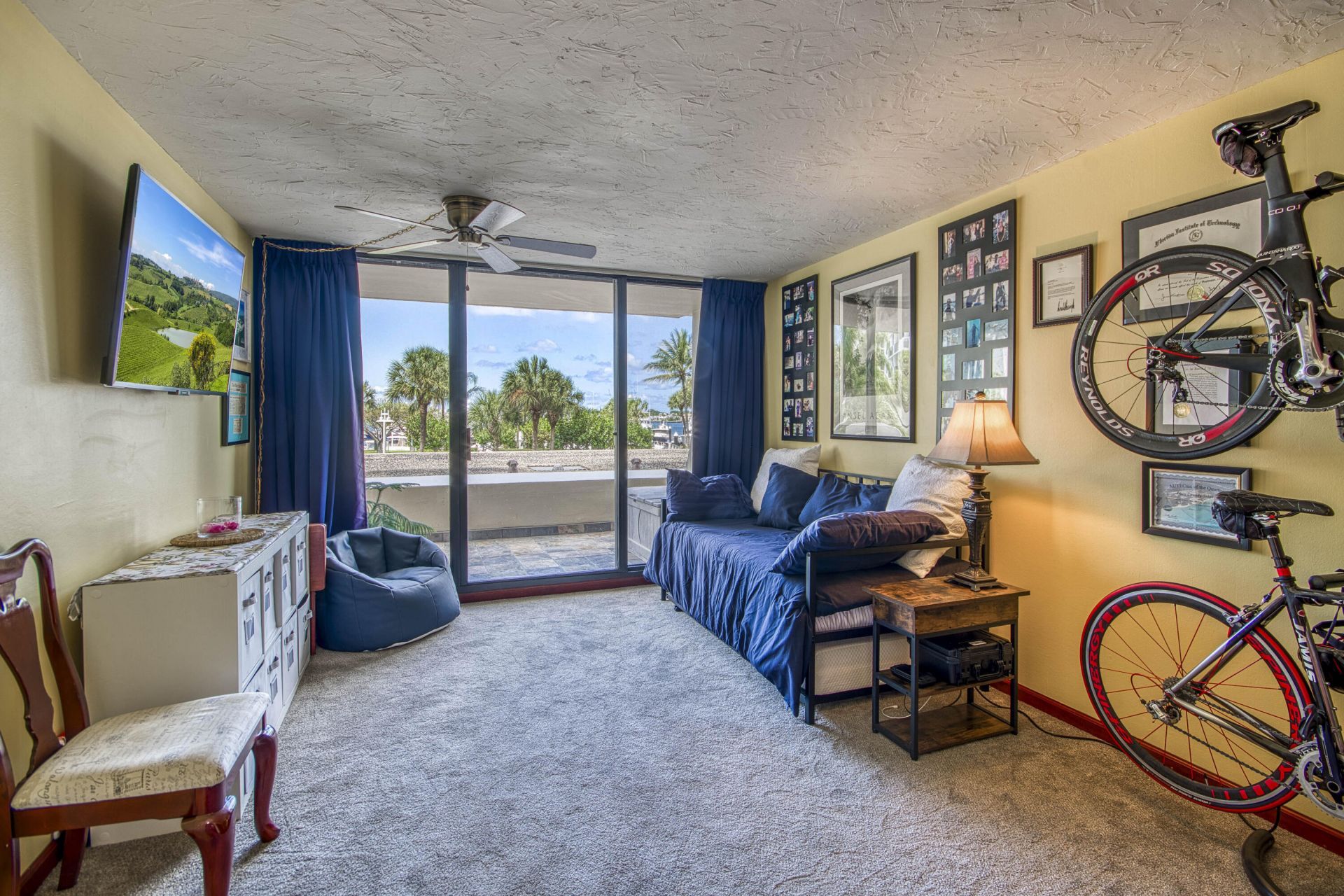136 Lakeshore Drive, Unit 211, North Palm Beach, FL 33408 Photo