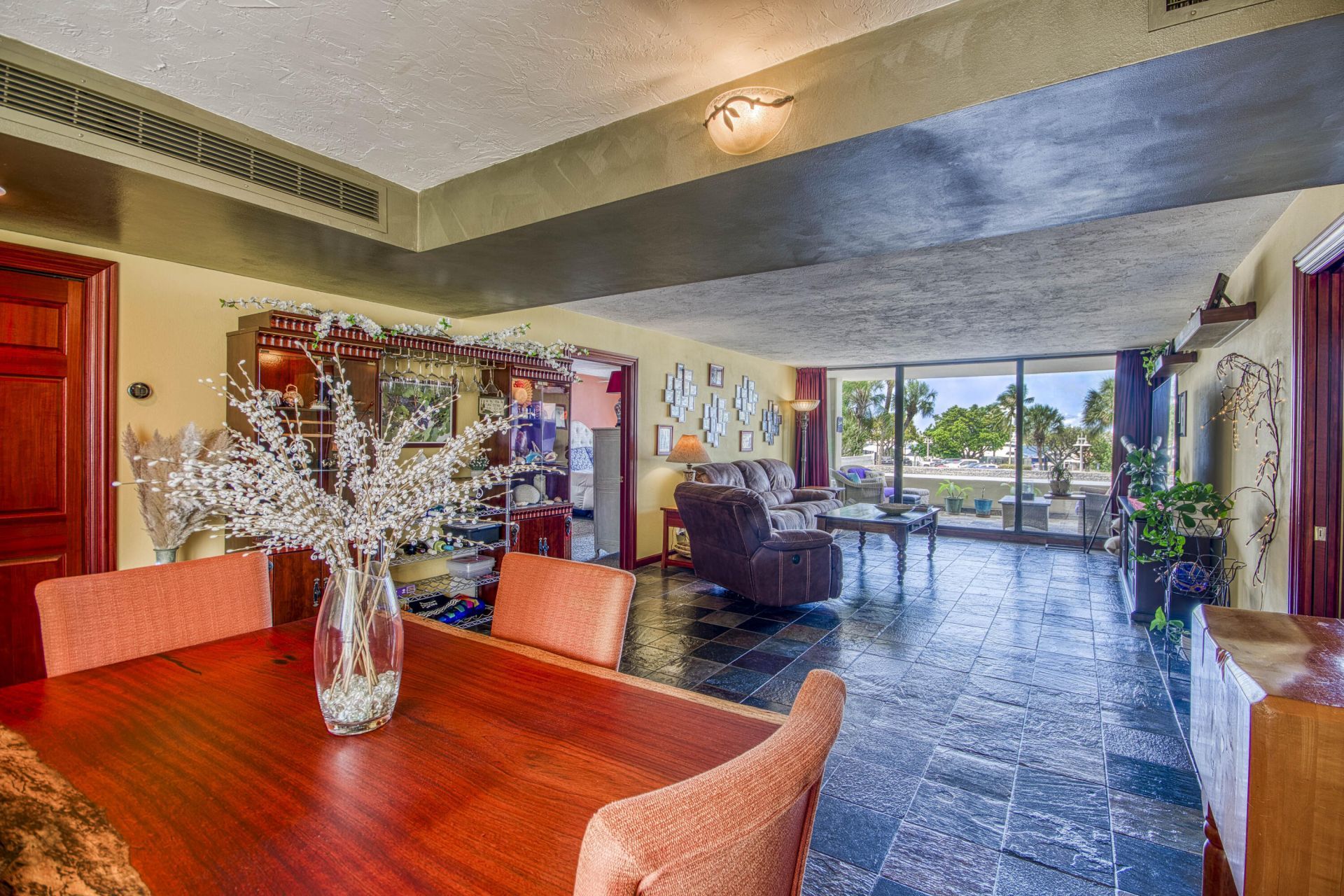 136 Lakeshore Drive, Unit 211, North Palm Beach, FL 33408 Photo
