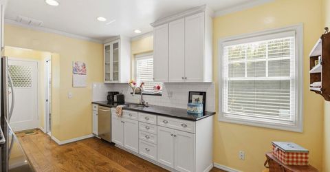 963 Swanston Dr, Sacramento, CA 95818 Photo