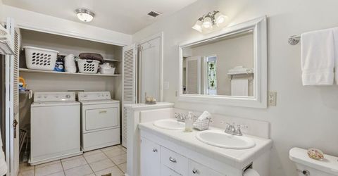 963 Swanston Dr, Sacramento, CA 95818 Photo
