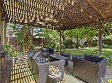 963 Swanston Dr, Sacramento, CA 95818 Photo