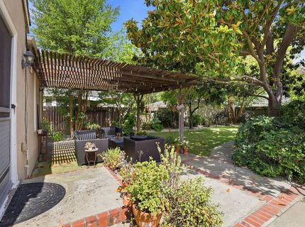 963 Swanston Dr, Sacramento, CA 95818 Photo