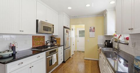 963 Swanston Dr, Sacramento, CA 95818 Photo