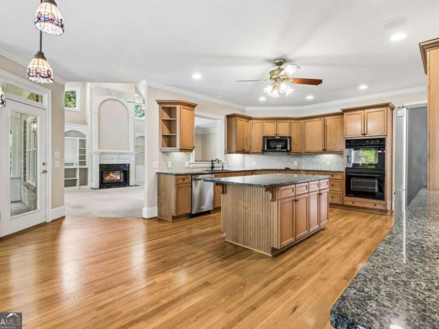 Property Image 28