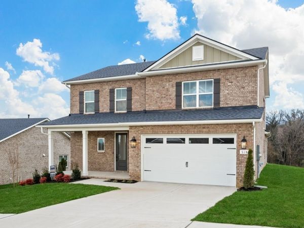812 Hillock Trace , Lebanon, TN 37087