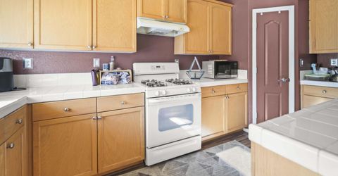 1708 Little Oak Court, Fernley, NV 89408 Photo