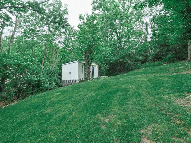 5713 Sheed Road, Green Township, OH 45247 Photo 32