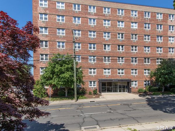 140 Grove, Unit #3G, Stamford, CT 06901