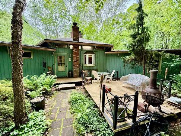 9090 Peasley Road , Brownhelm, OH 44001
