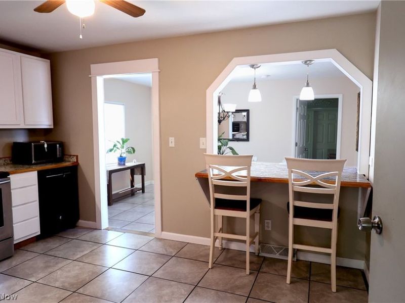 556 Keys Drive, Elyria, OH 44035 Photo 18