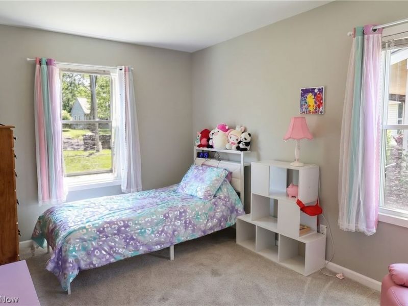 556 Keys Drive, Elyria, OH 44035 Photo 9