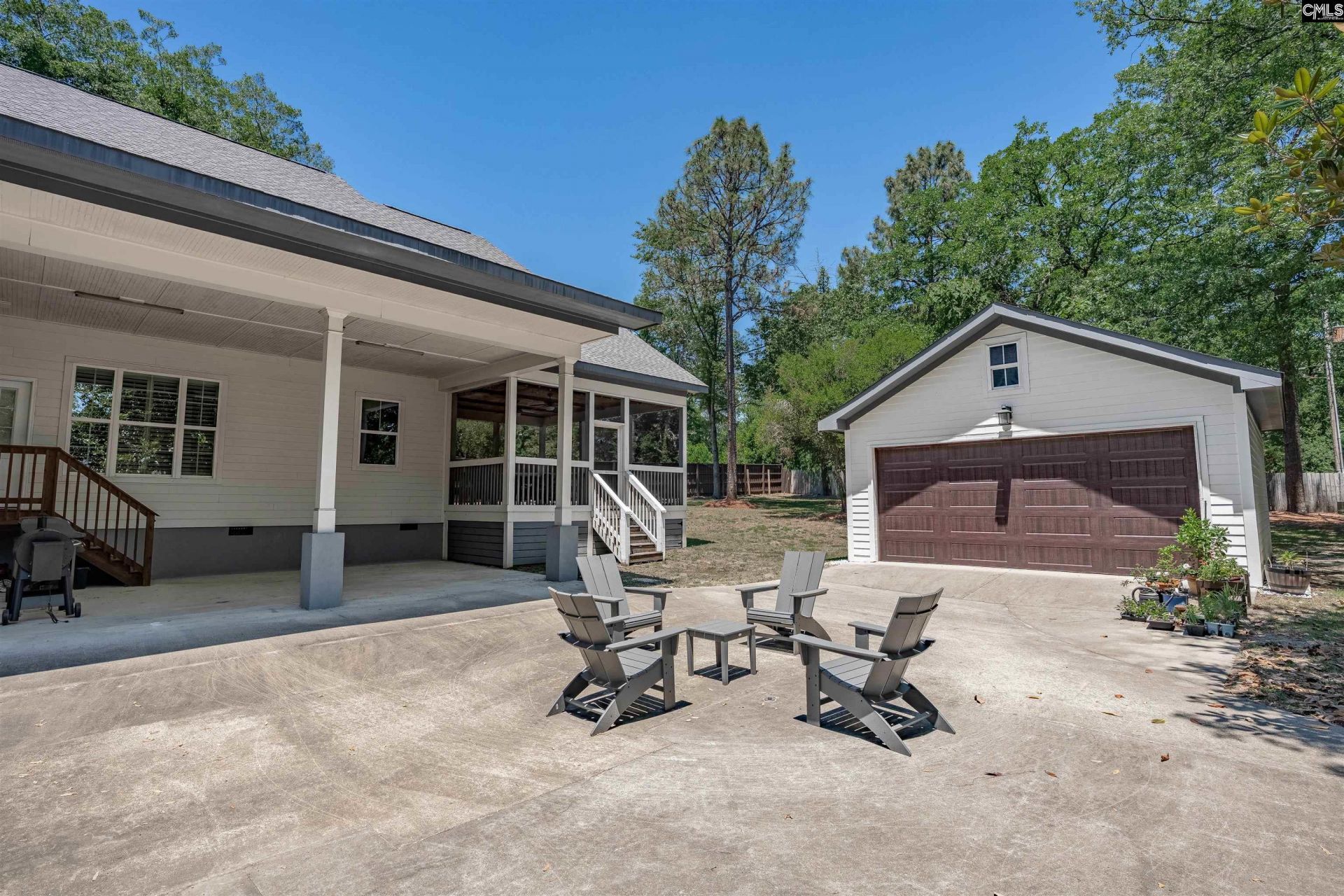 4505 Sandy Ridge Road  Photo 11