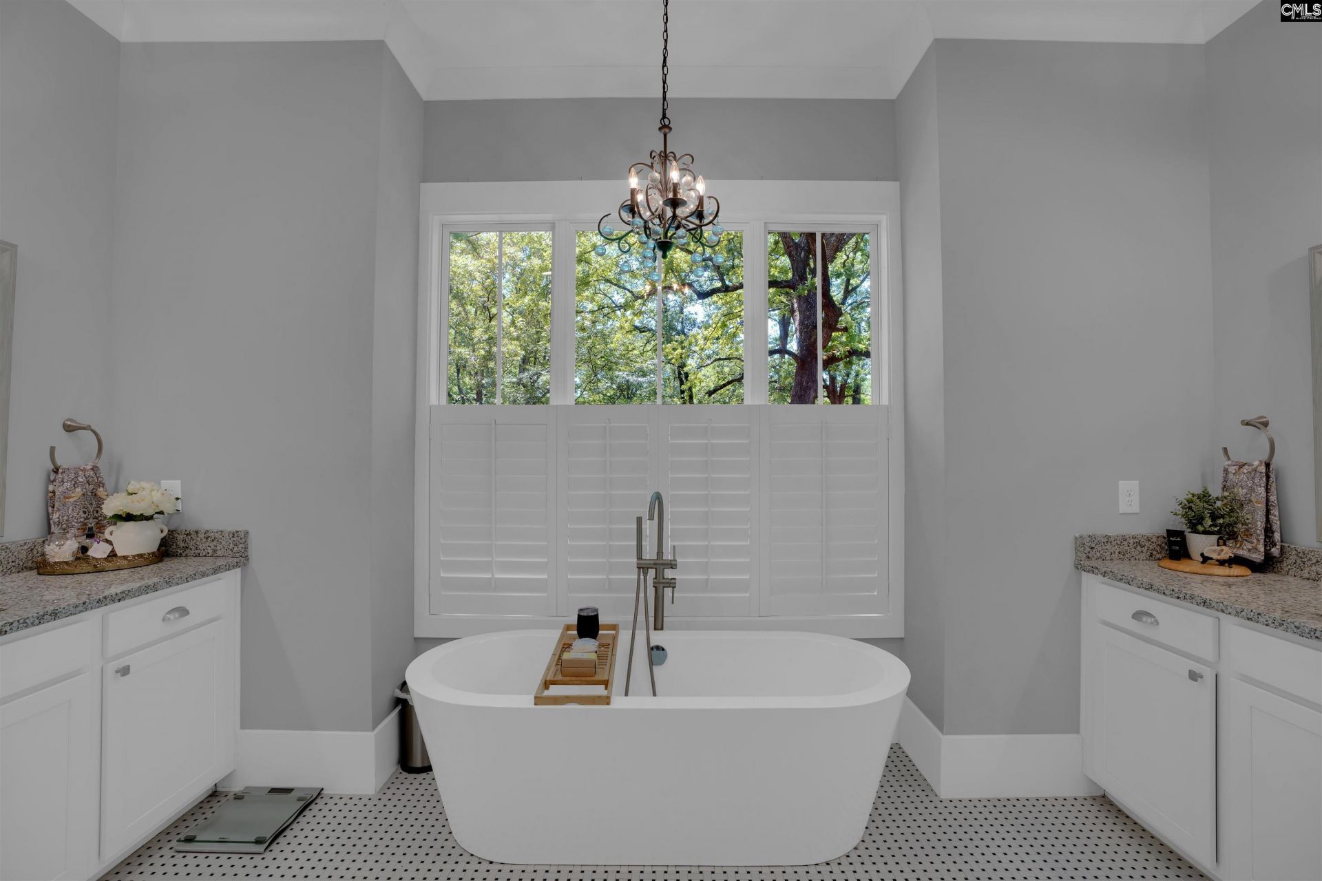 4505 Sandy Ridge Road  Photo 15