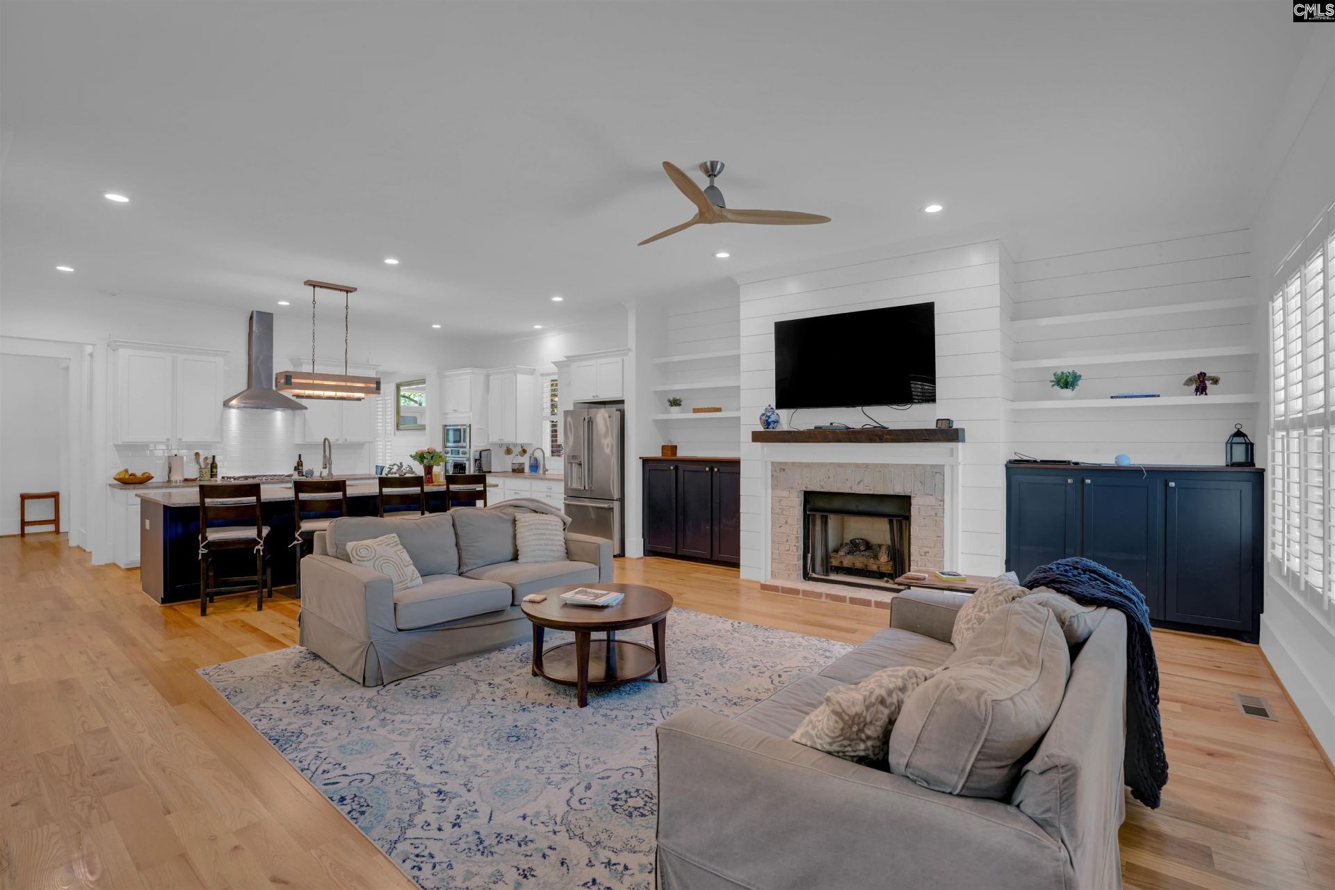 4505 Sandy Ridge Road  Photo 6