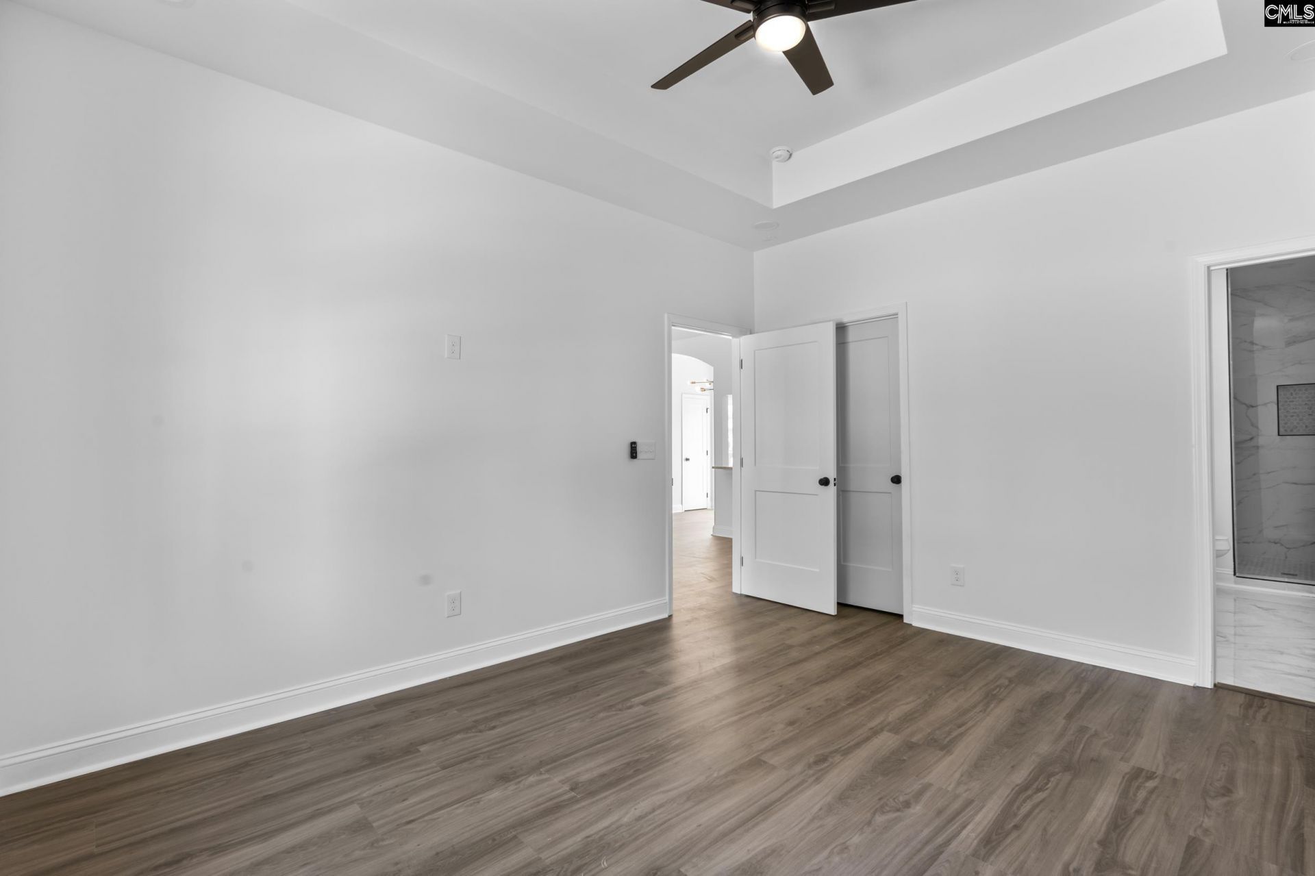 322 Lincolnshire Square Photo 13