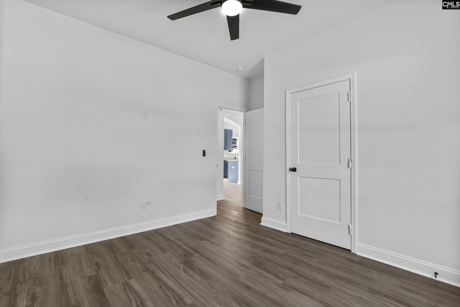 322 Lincolnshire Square Photo 15