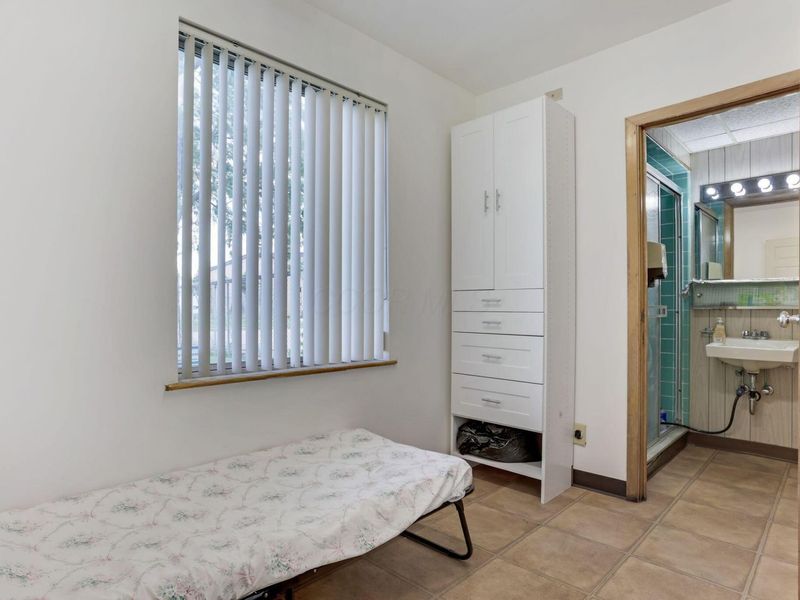2591 Harrison Road , Columbus, OH 43204 Photo 62