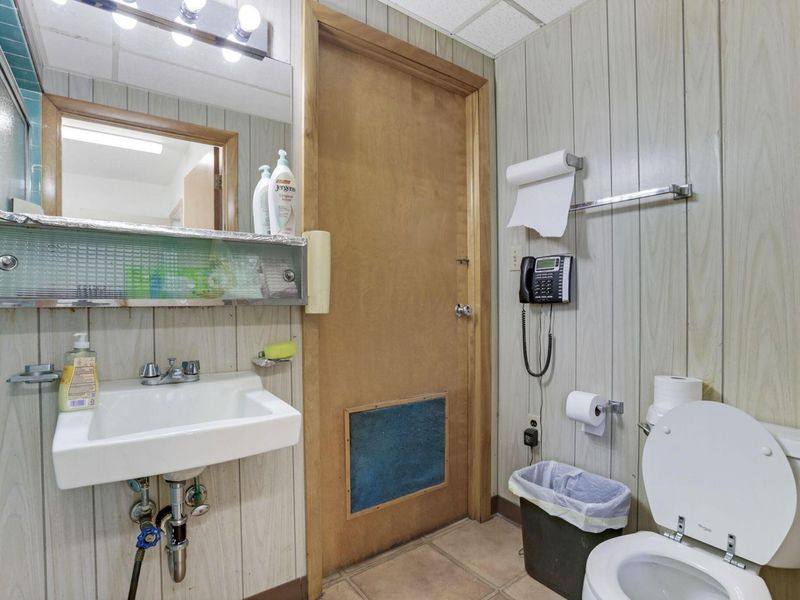 2591 Harrison Road , Columbus, OH 43204 Photo 65