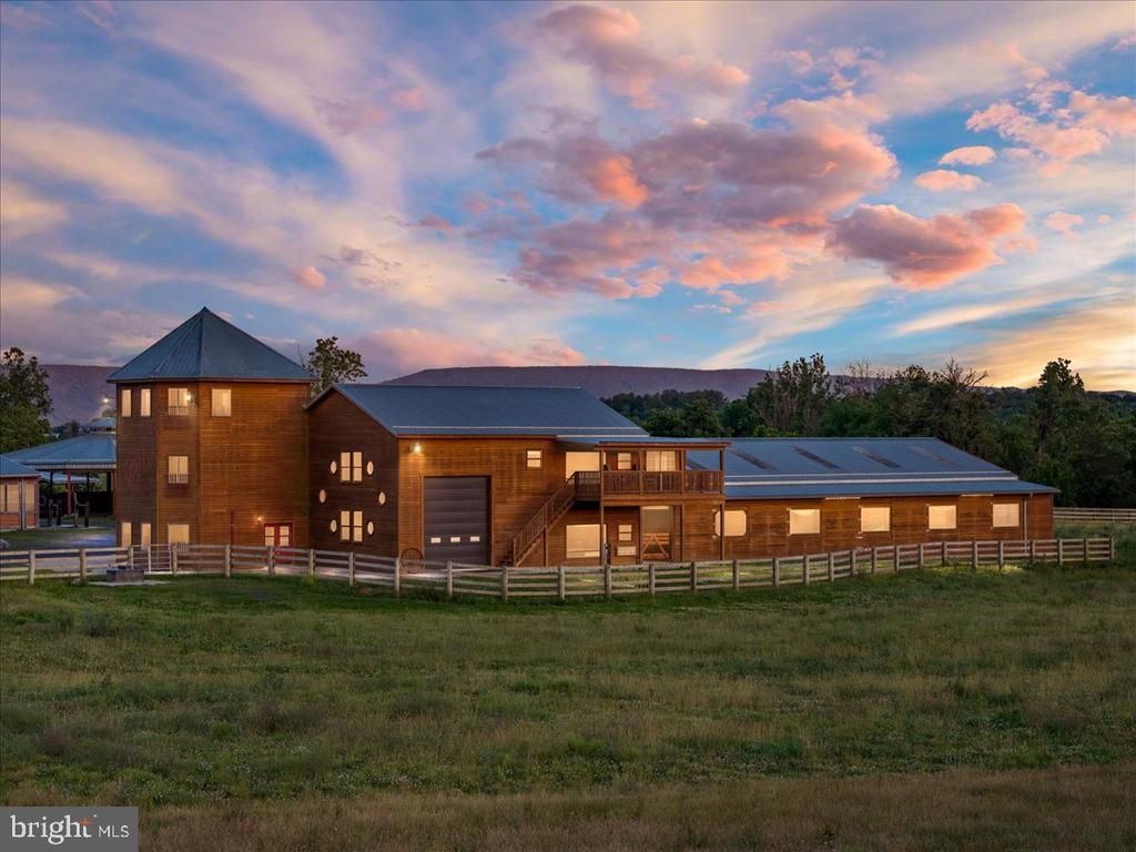137 BRADY LANE, MOUNT JACKSON, VA 22842