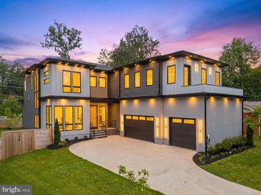 909 MYERS CIRCLE SW, VIENNA, VA 22180