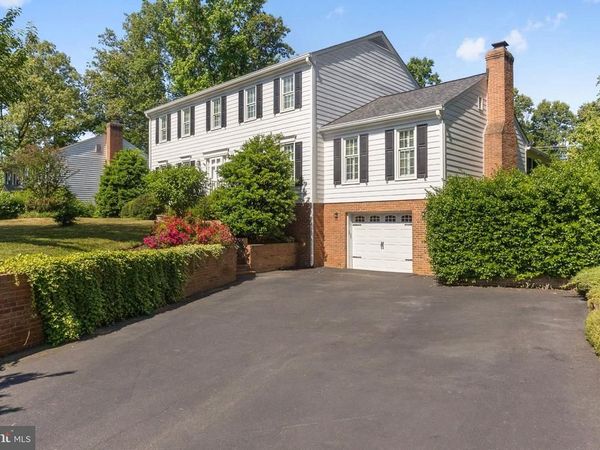 212 CAMDEN DRIVE, FREDERICKSBURG, VA 22405