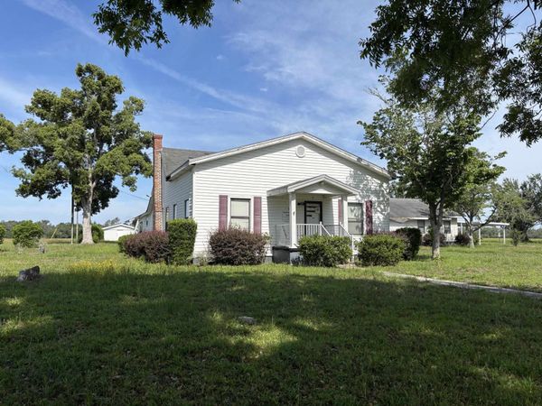 765 NE Delphinium Drive , Lee, FL 32340