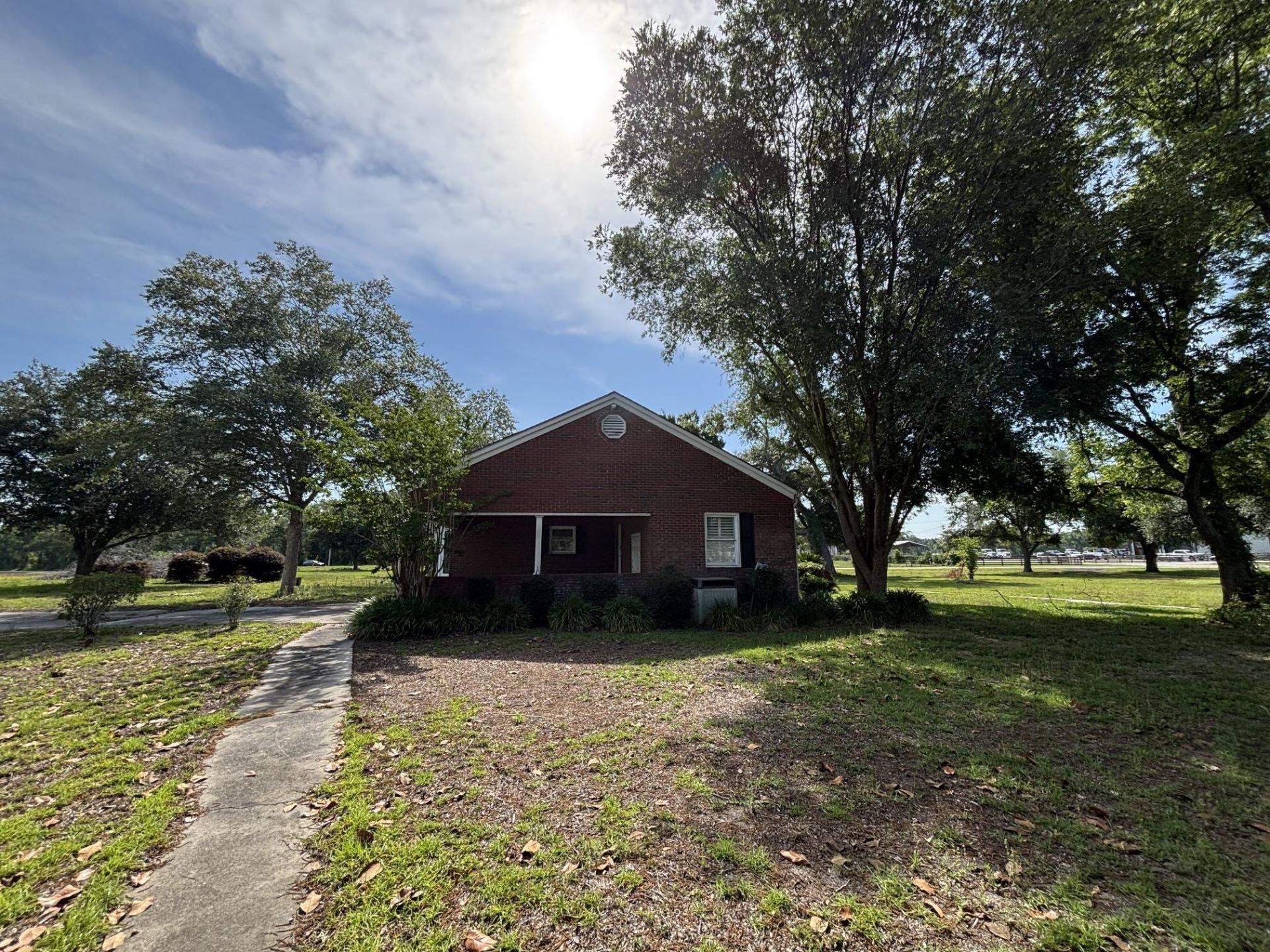 765 NE Delphinium Drive , Lee, FL 32340 Photo