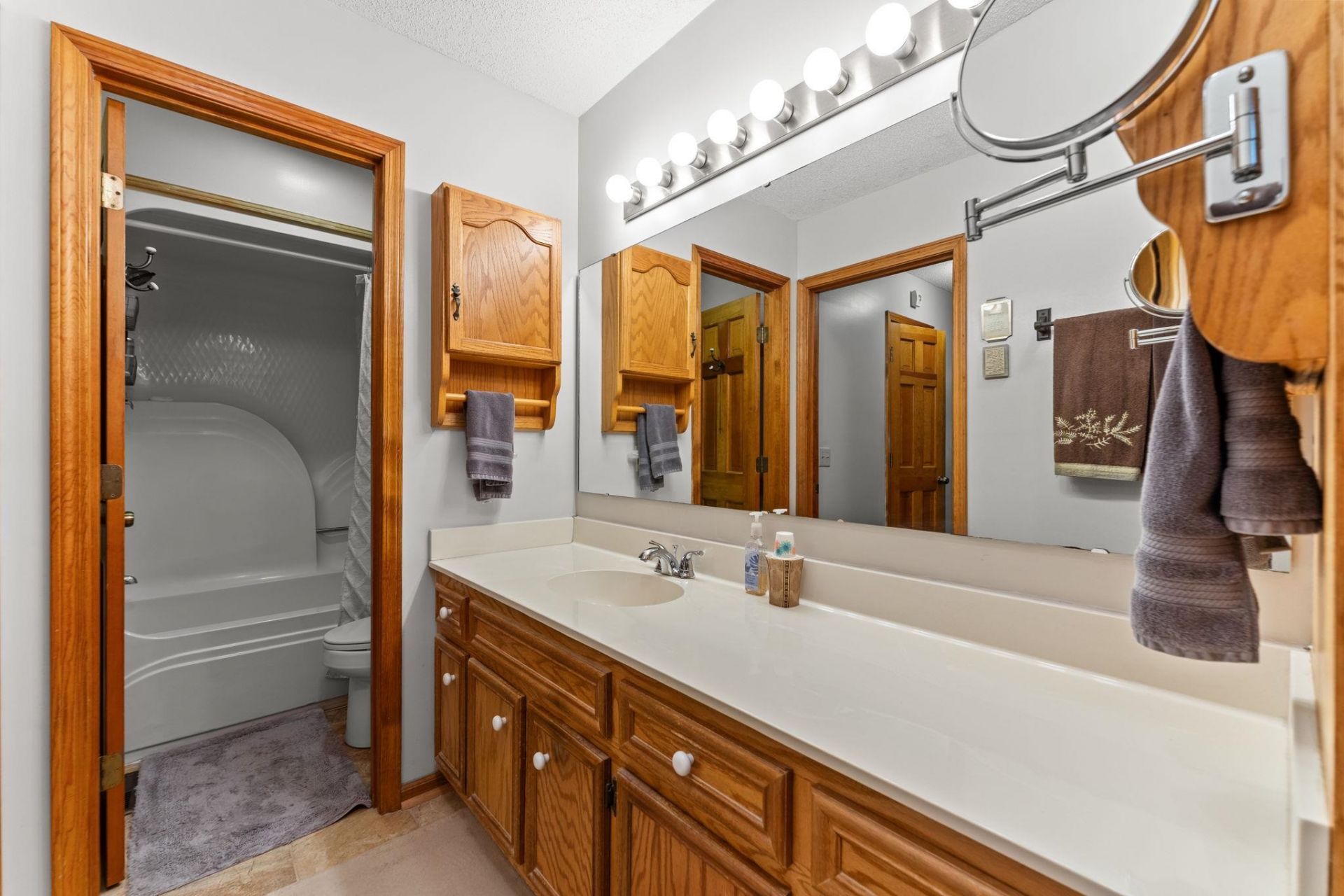 1768 Holly Ridge Dr.  Photo 14
